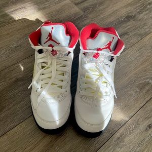 Air Jordan Retro 5